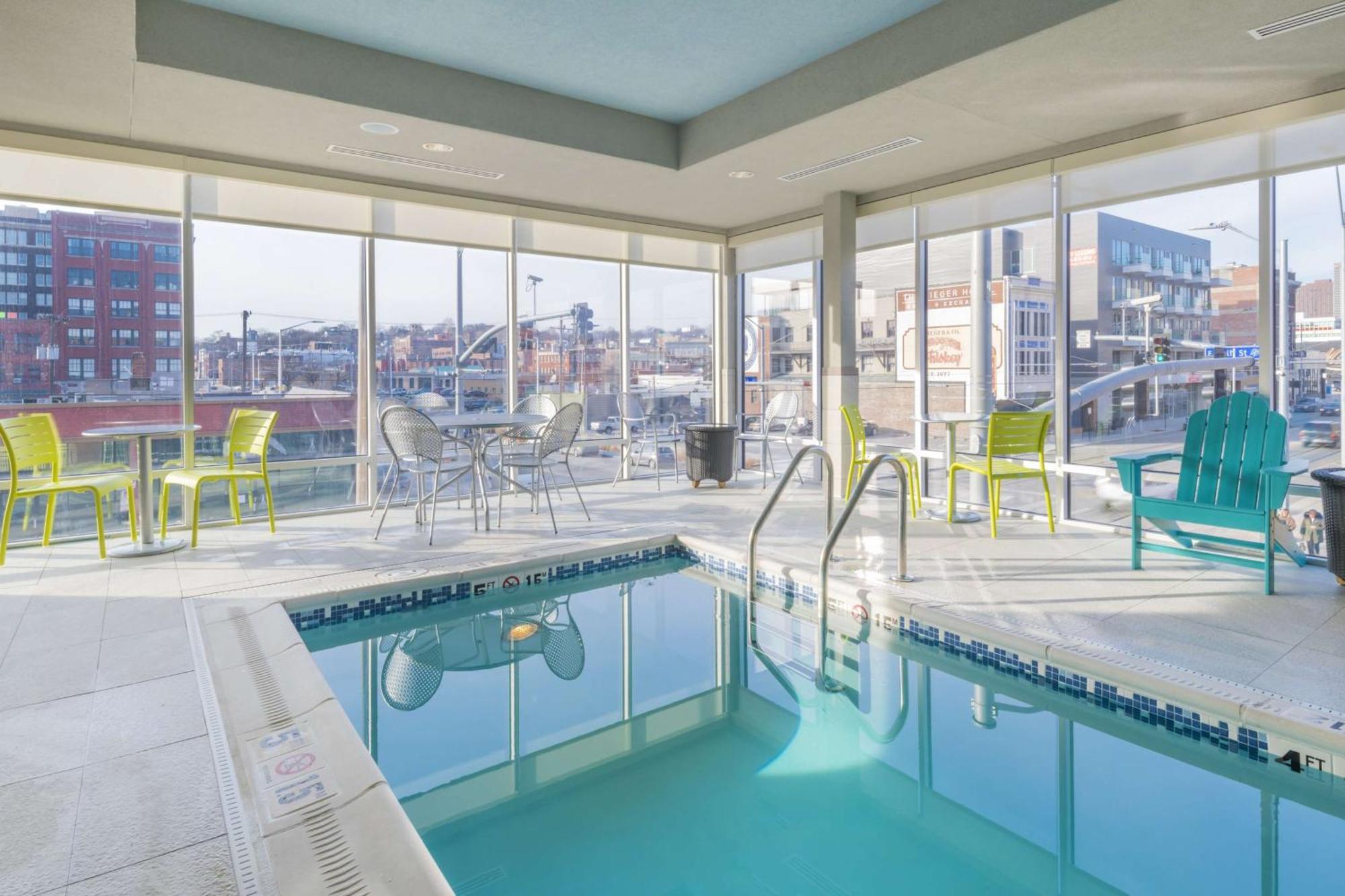 Home2 Suites Kansas City Downtown Extérieur photo